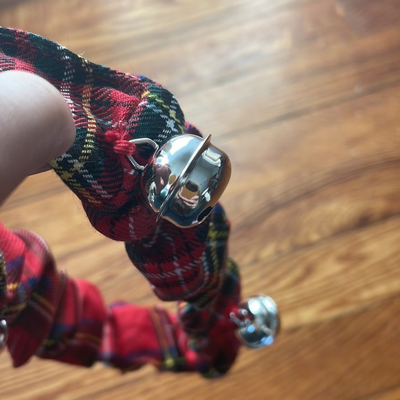 FRISCO Plaid Jingle Bell Collar for Large/XL Dogs - Picture 4 of 6